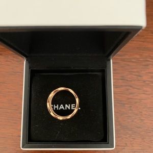 CHANEL COCO CRUSH RING